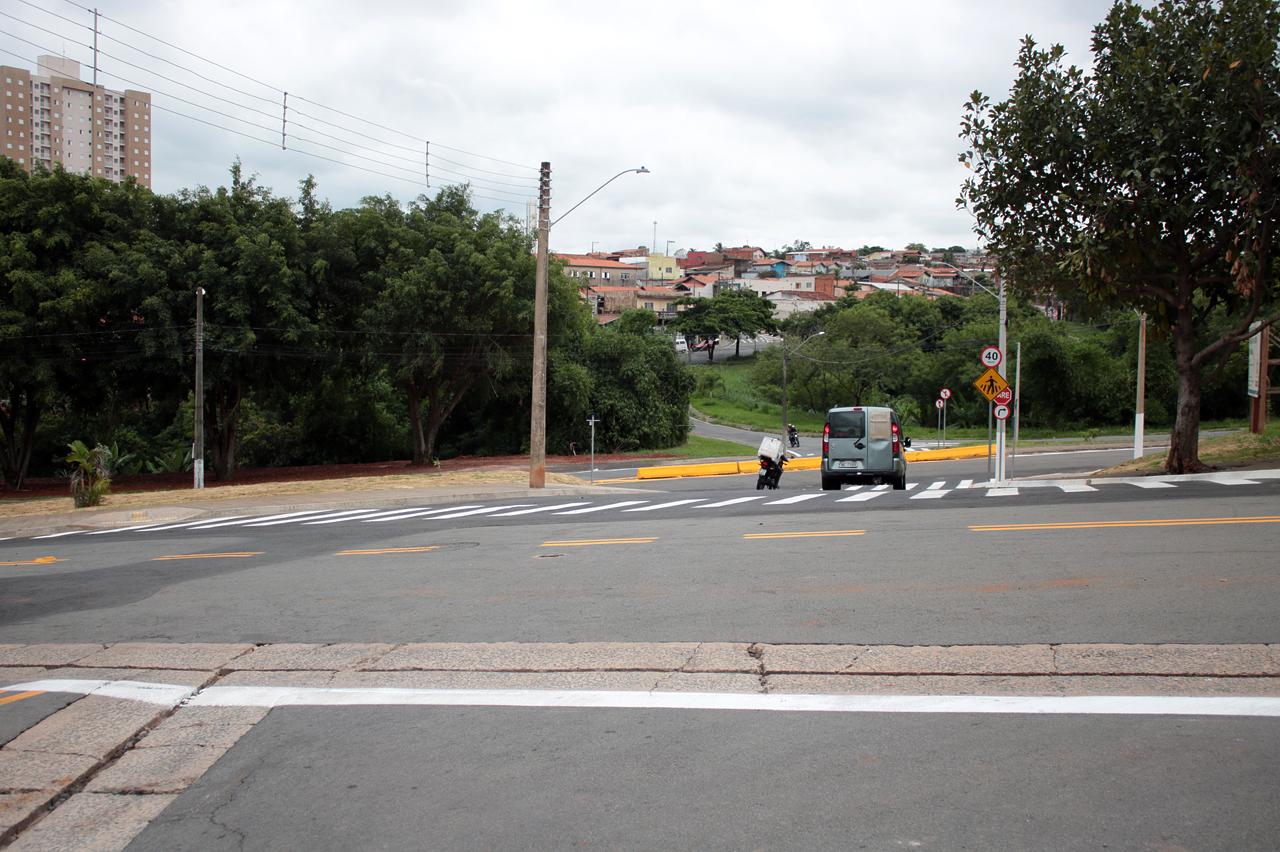 Melhorias viárias em rua do Parque Hipólito em Limeira facilitam mobilidade para população