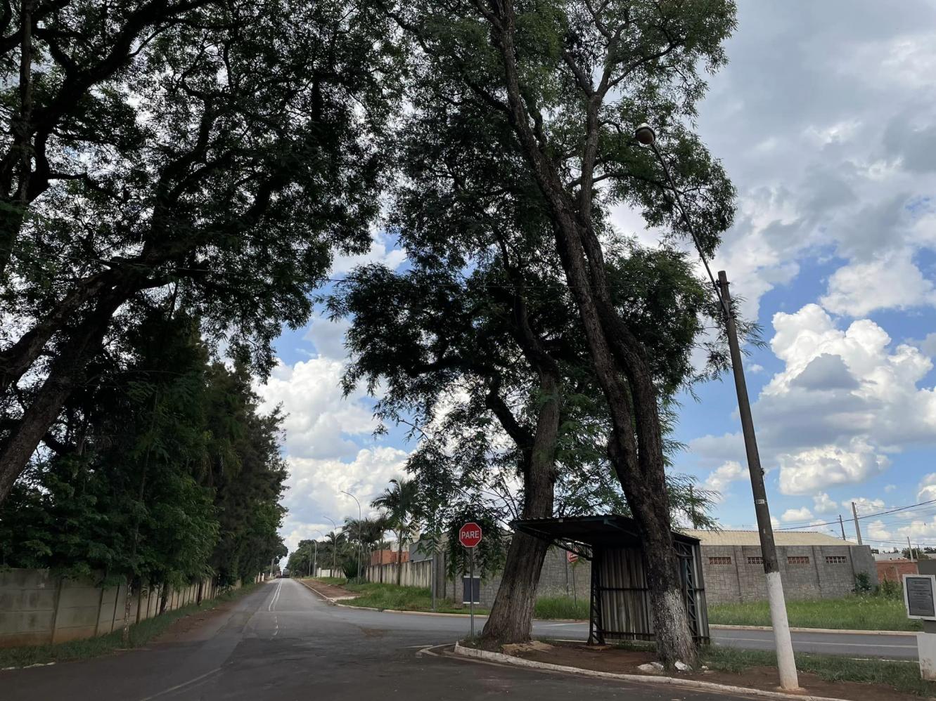 Acesso ao Portal das Torres em Cordeirópolis recebe iluminação