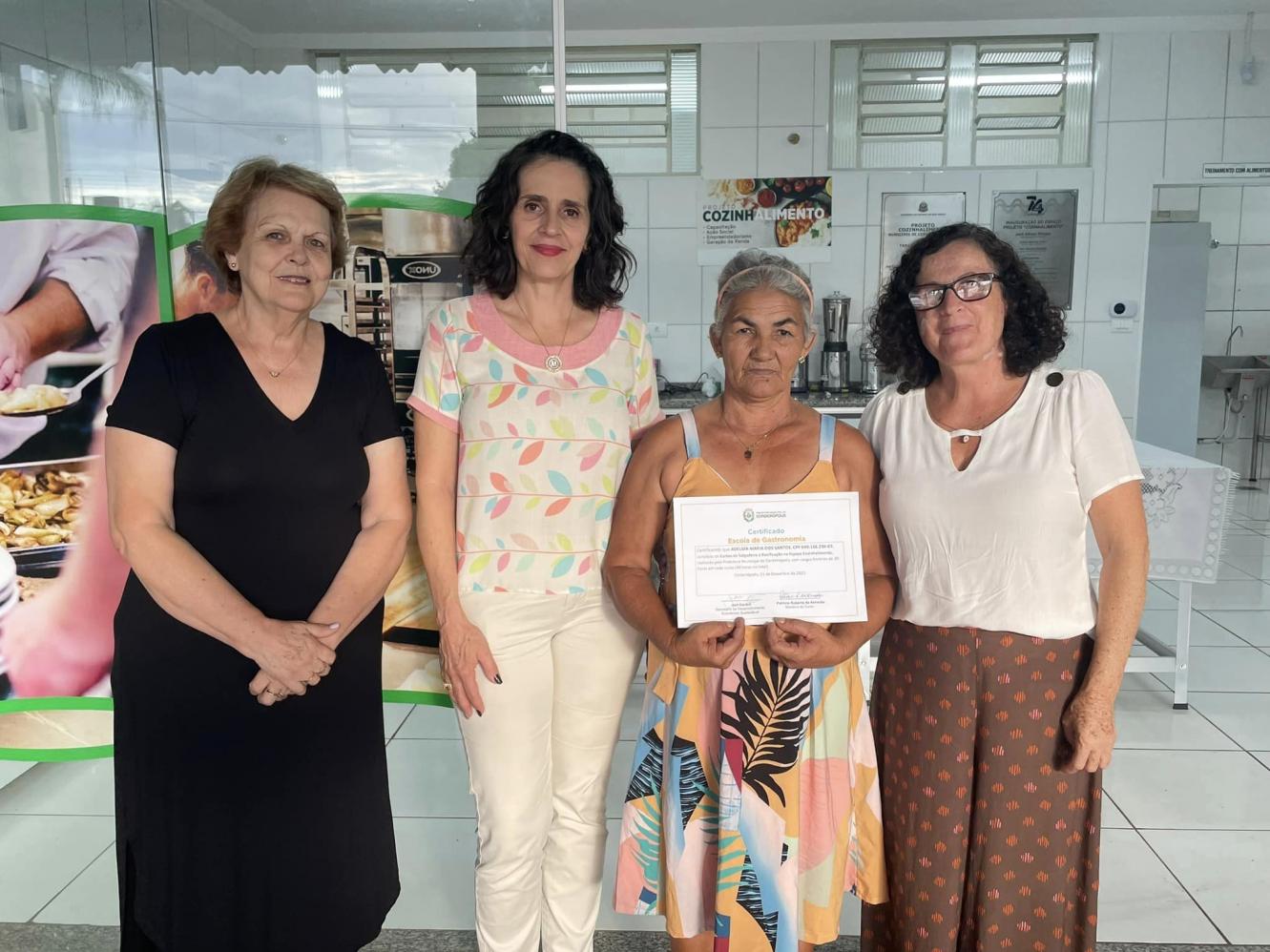 Cidadãos de Cordeirópolis concluem projeto social de moradia