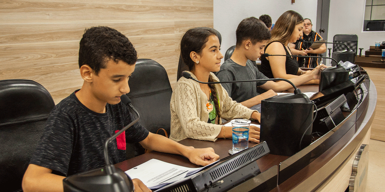 Eleita Mesa Diretora da Câmara de Vereadores Juniores de Limeira