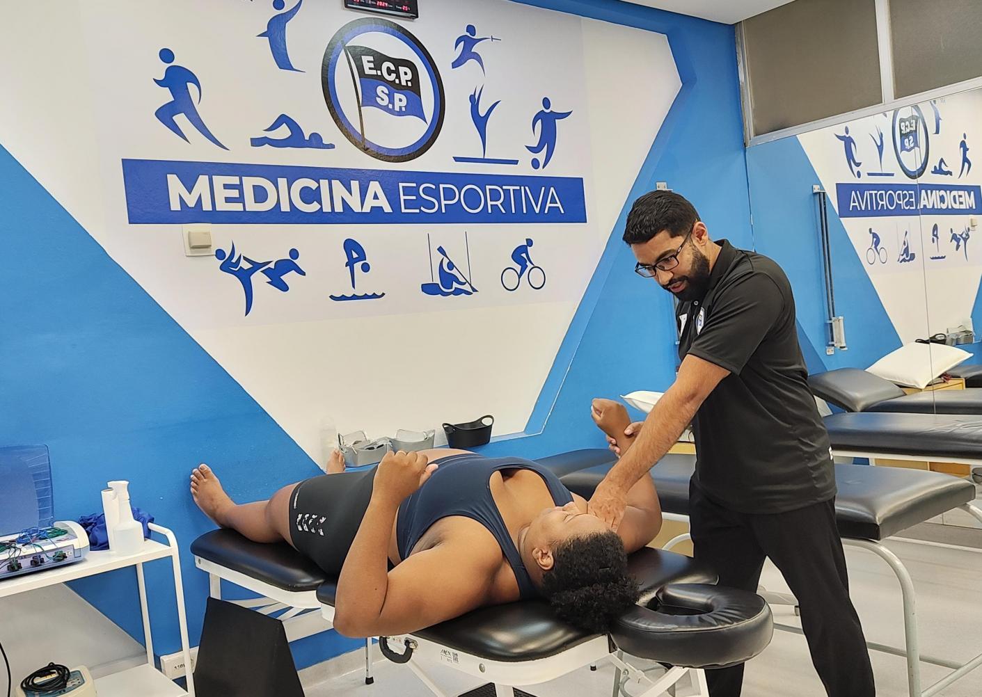  De olho em Paris, judoca Beatriz Souza passa por Avaliação Fisioterapêutica