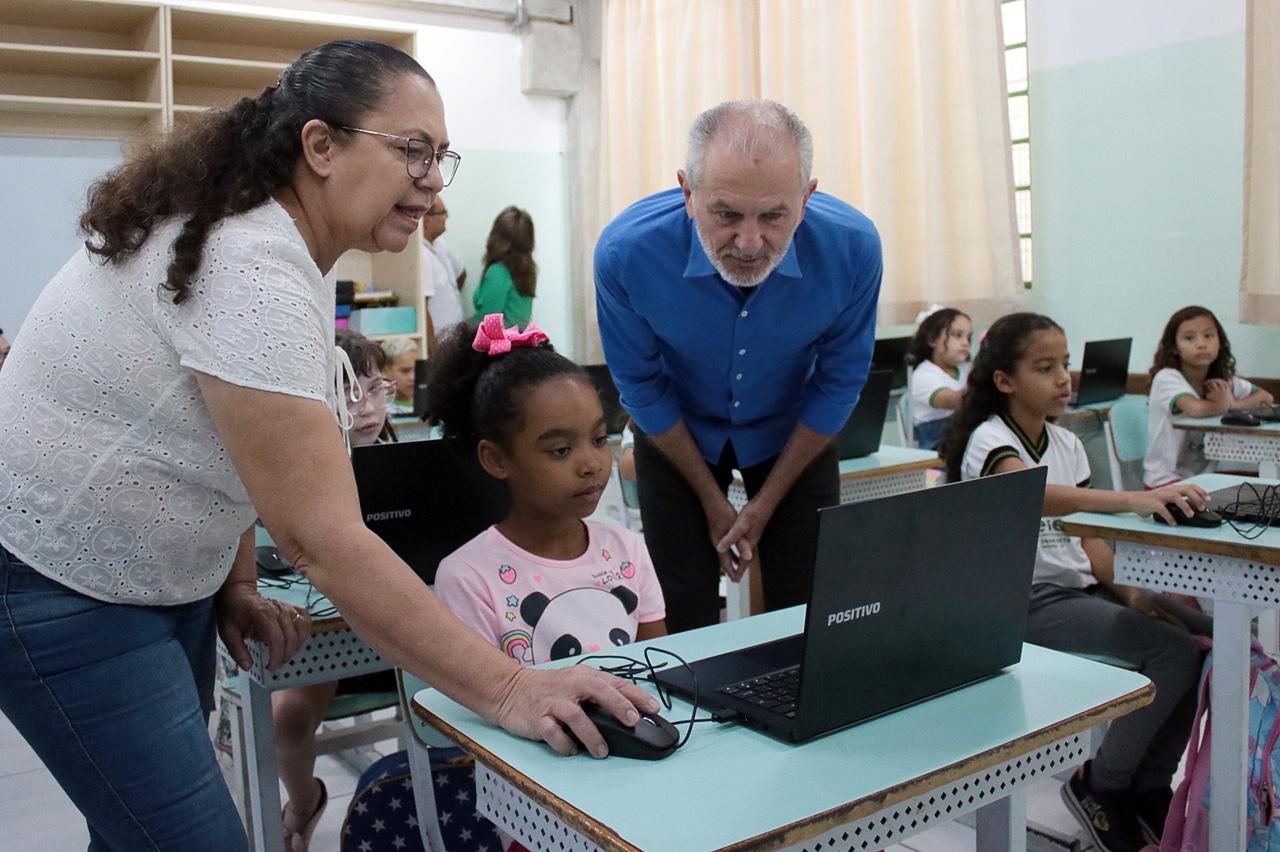 Alunos da rede municipal de Limeira retornam às aulas
