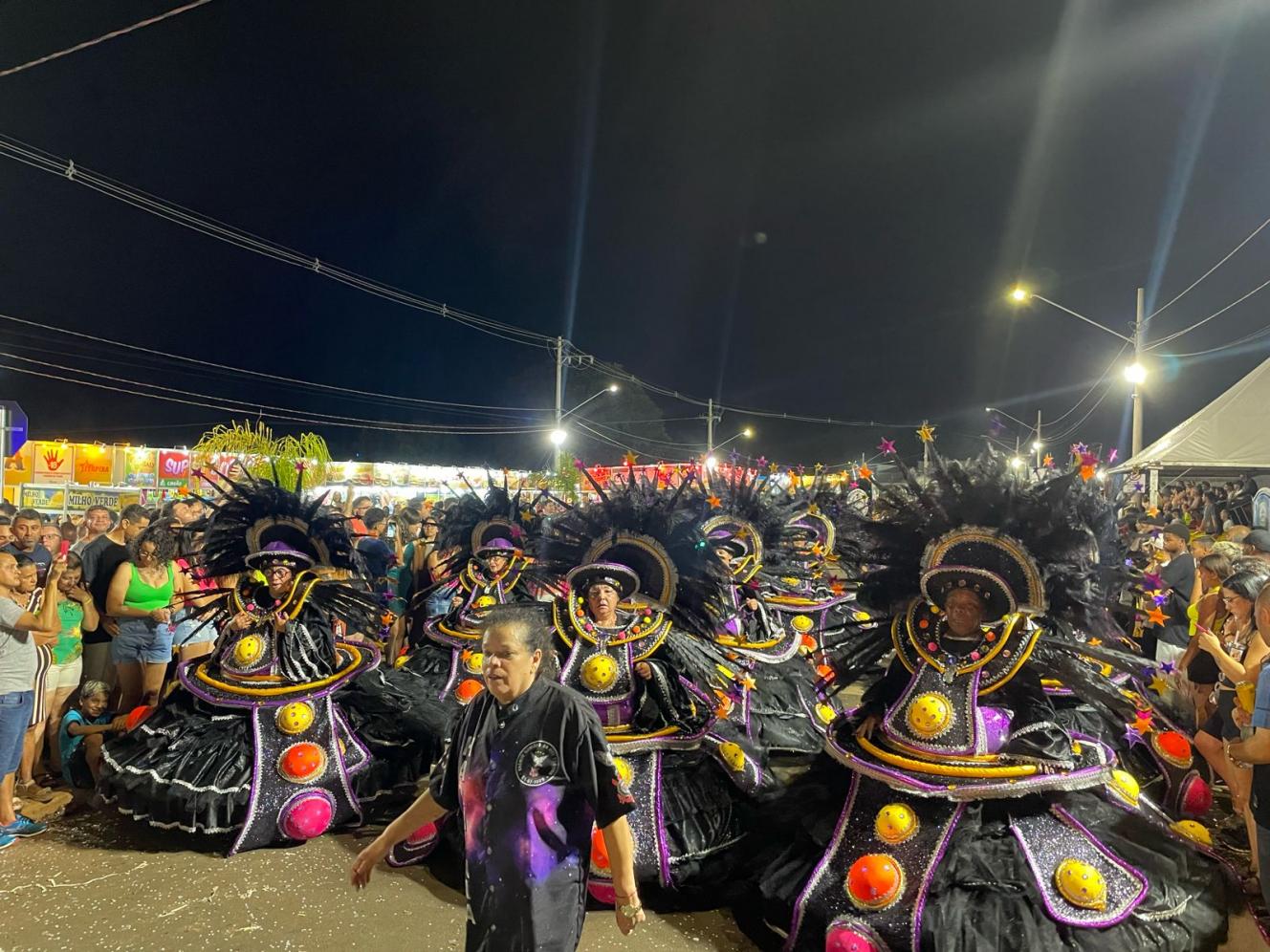 Folia e Tradição: O Domingo de Carnaval em Cordeirópolis