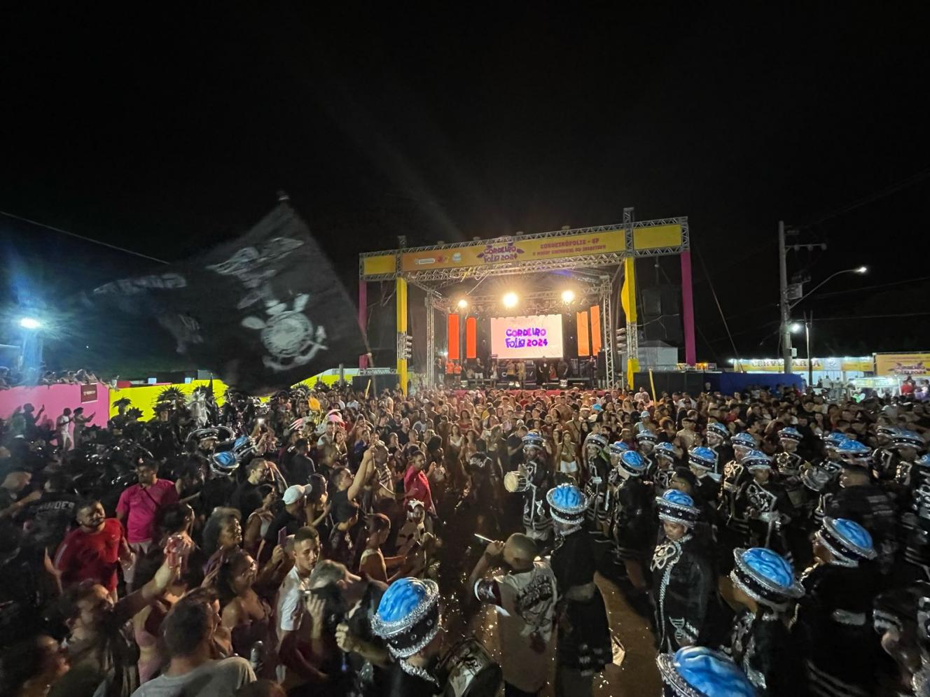 Folia e Tradição: O Domingo de Carnaval em Cordeirópolis
