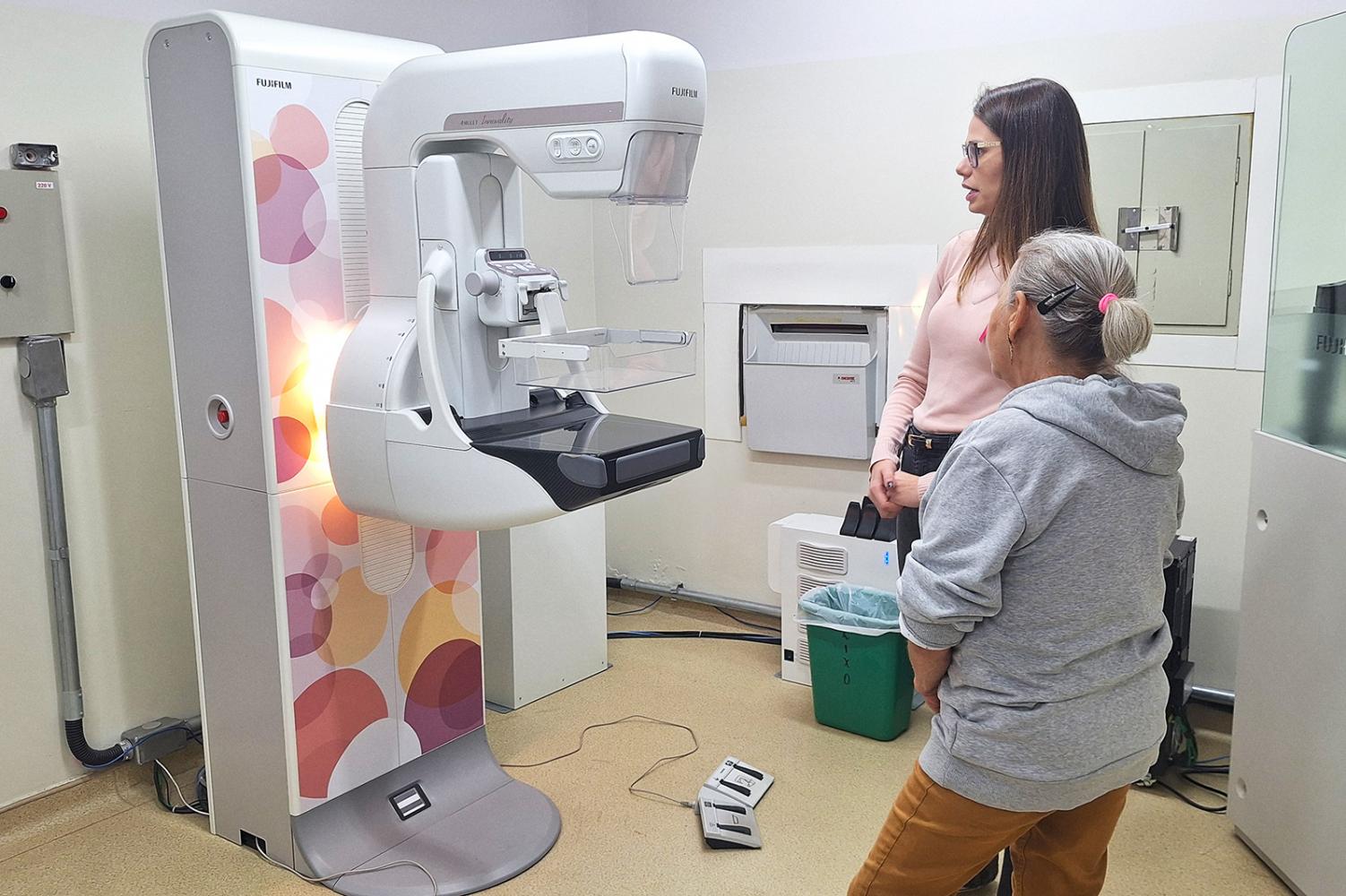 Mutirão de mamografia inclusiva atende mulheres com deficiência em Limeira