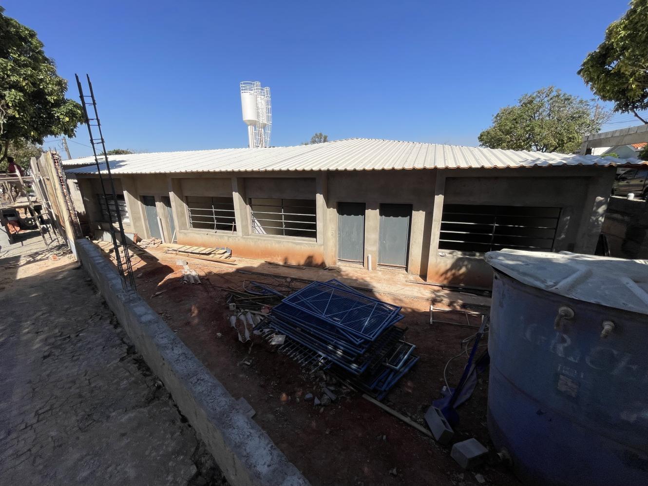 Reforma do CI Murilo Lemos transforma estrutura e garante mais conforto a alunos e profissionais