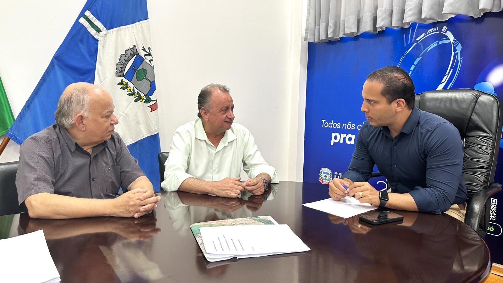 Deputado Miguel Lombardi destina R$ 3 milhões para reconstrução da Emeief Prada