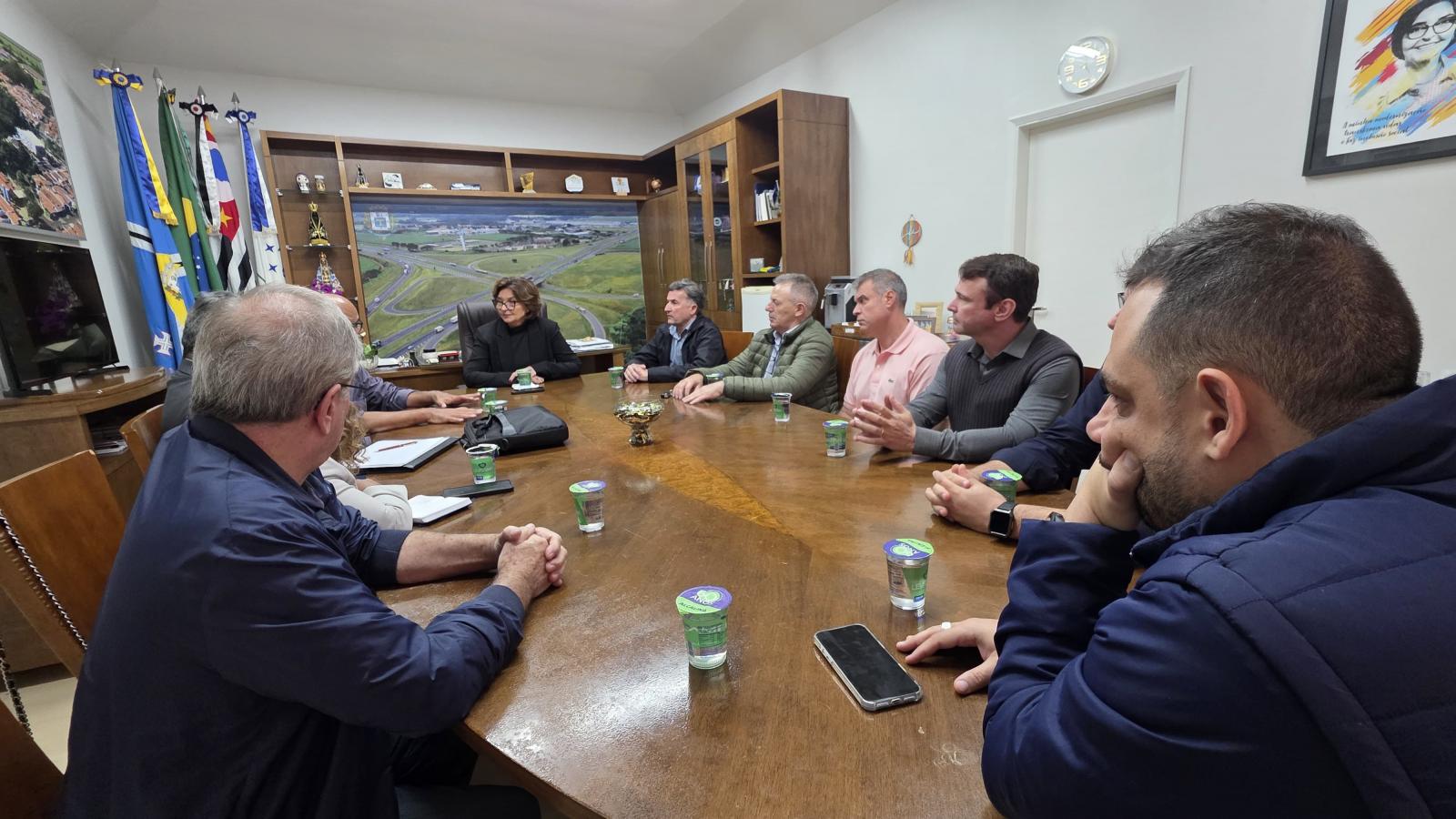 Cordeirópolis defende demolição de Ponte do Esqueleto em reunião com a SPU