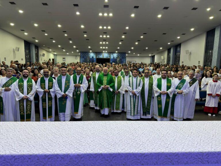 Diocese de Limeira abre Semana Nacional da Família com missa  na Paróquia sagrada Família, em Limeira