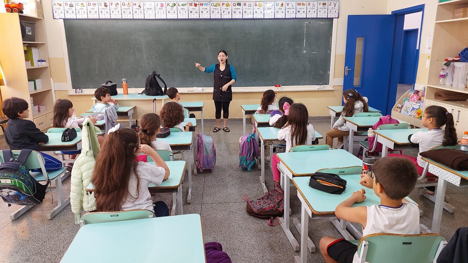 C.E.I.E.F. Rafael Affonso Leite é referência na educação bilíngue de surdos em Limeira