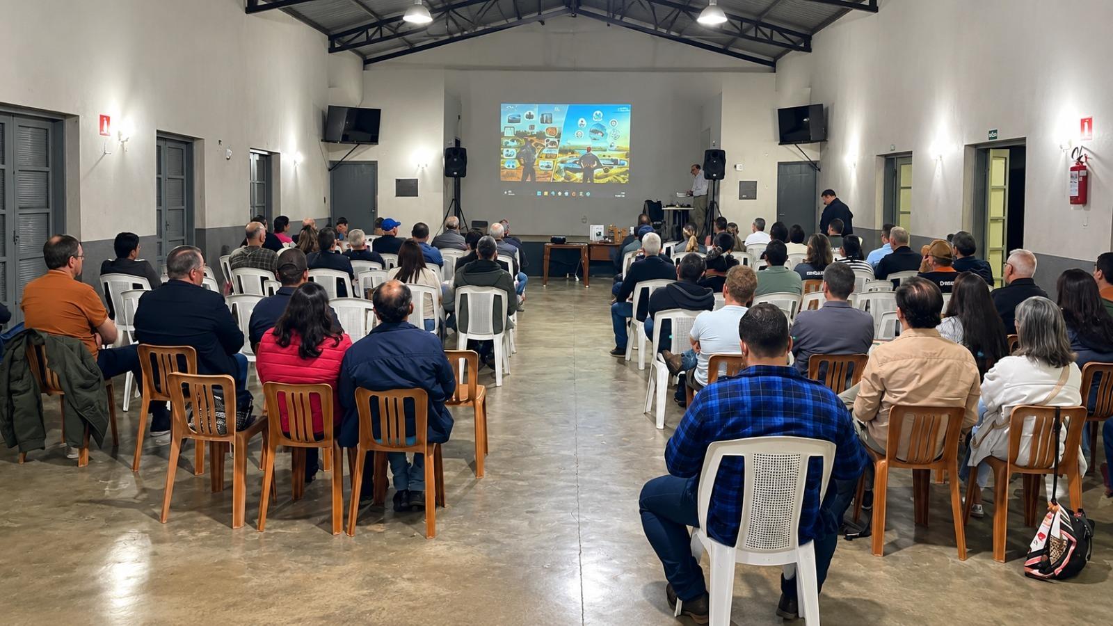 Piscicultura é apresentada como oportunidade de negócio para produtores de Limeira