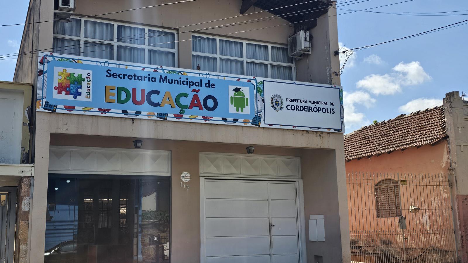 Prefeitura abre processo seletivo para professores e psicólogo em Cordeirópolis
